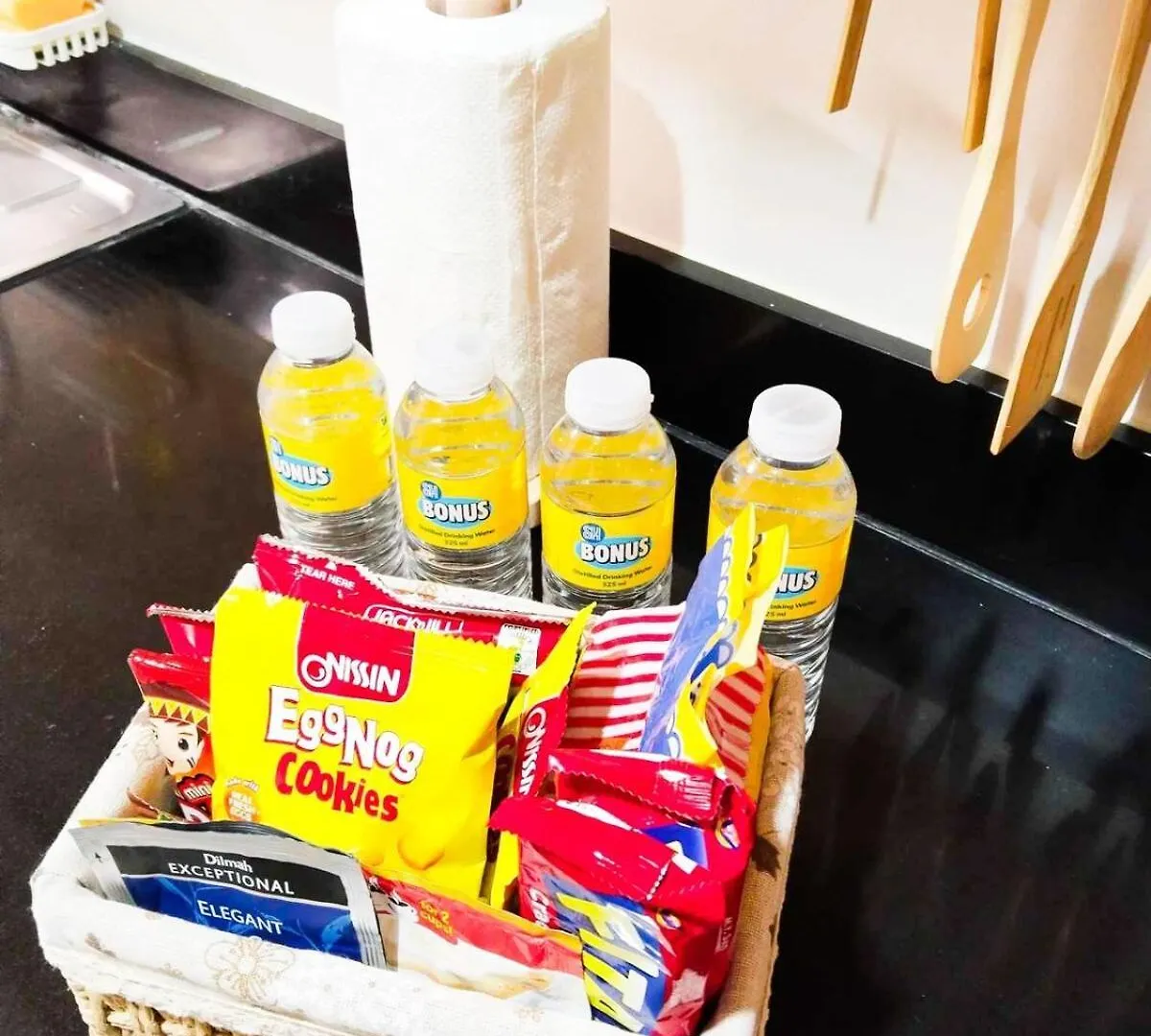 Crizzy'S Hub Gabrielle At Shore Residences Manila Apartment